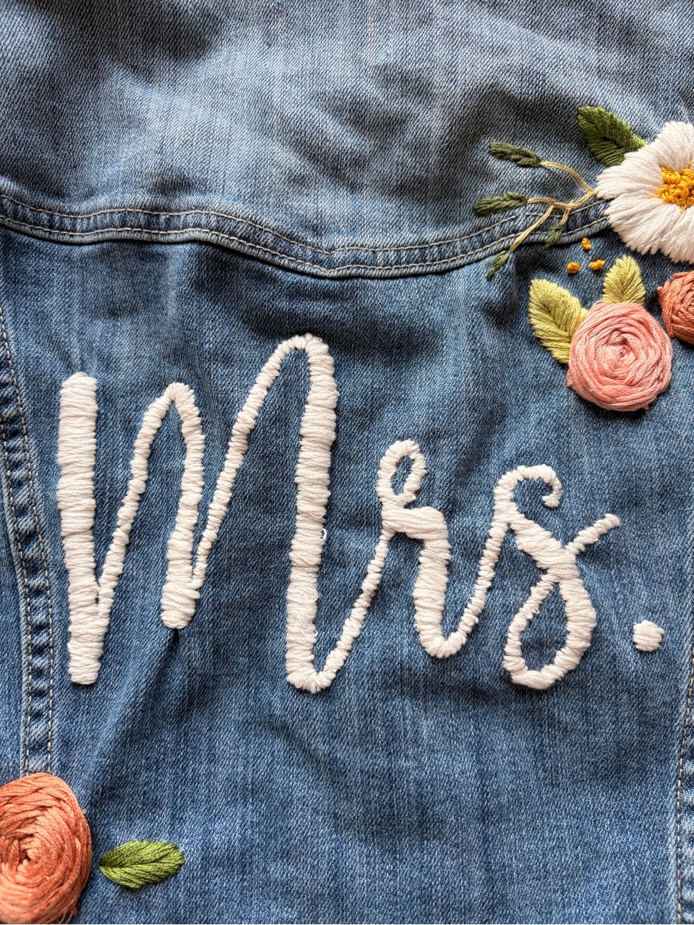 Custom Embroidered “Mrs.” Denim Jacket Medium-Floral Bridal Wedding - Picture 9 of 11